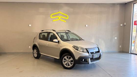 RENAULT SANDERO 1.6 STEPWAY 8V FLEX 4P MANUAL RENAULT SANDERO 1.6 STEPWAY 8V FLEX 4P MANUAL